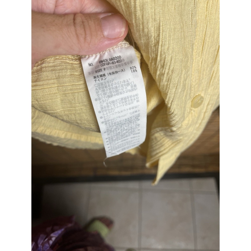 Yecca Vecca Bare Yellow Textured Button Back Drawstring Blouse Top Size F‎ - Picture 5 of 5